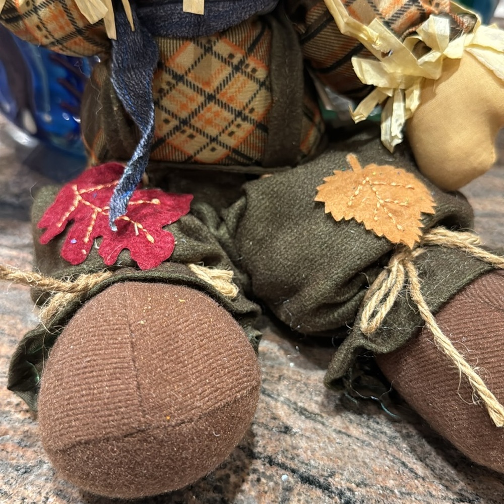 2014 Hobby Lobby Fall Scarecrow Doll NWT - Picture 3 of 8